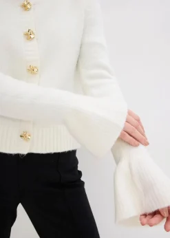 Strickjacke mit dekorativen Knöpfen