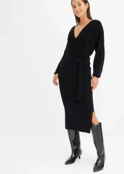 Strickkleid aus fließendem Viskose-Mix