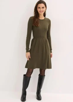 Strickkleid aus Viskose-Mix