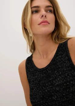 Strickkleid in Häkeloptik