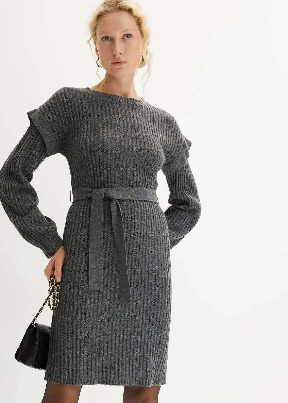 Strickkleid mit Bindeband