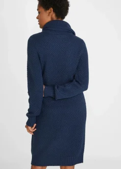 Strickkleid mit Schalkragen