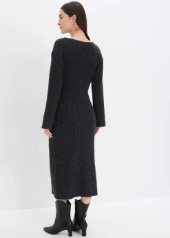 Strickkleid mit Schlitz