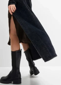 Strickmantel aus weichem Federgarn