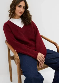 Strickpullover mit tiefem V-Ausschnitt