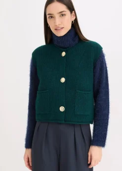 Strickweste mit dekorativen Knöpfen