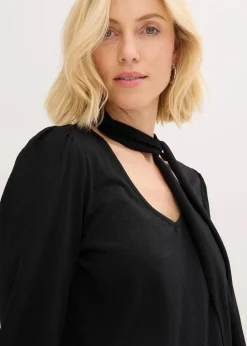 Struktur-Shirt mit abnehmbarer Schluppe