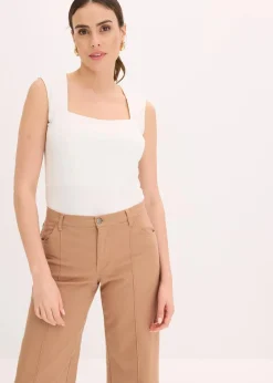 Top mit Careé Ausschnitt