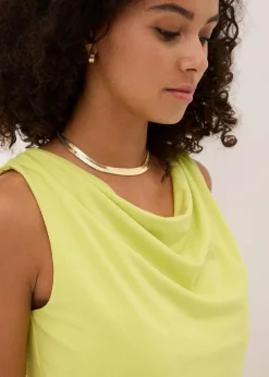 Top mit Twist-Detail