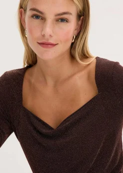 Top mit Wasserfallausschnitt