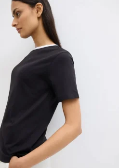 T-Shirt mit Kontrastdetail