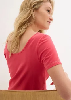 T-Shirt mit tiefem Rückenausschnitt