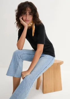 U-Boot-Ausschnitt-Shirt