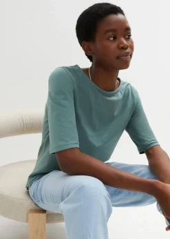 U-Boot-Ausschnitt-Shirt