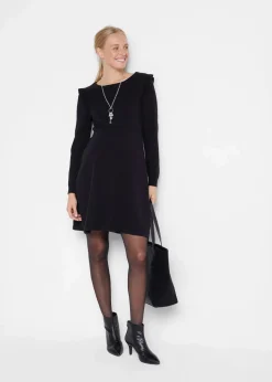 Umstandskleid aus weichem Strick