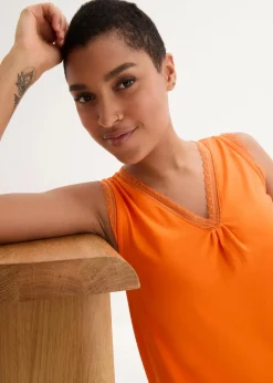 Viskose-Top mit Spitze