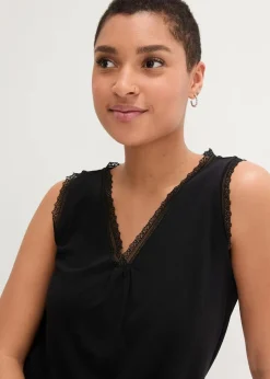 Viskose-Top mit Spitze