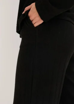 Weit geschnittener Loungewear Hausanzug aus weicher Rippe