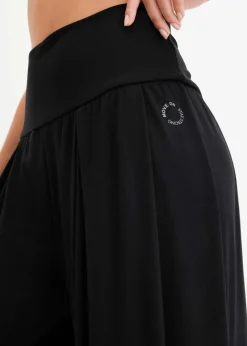 Weite Sporthose mit umklappbaren Bund