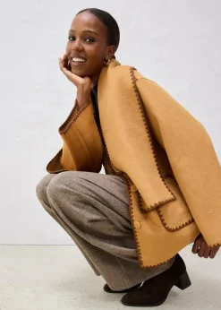 Wolljacke mit Zierstickerei (2tlg. Set mit Schal)